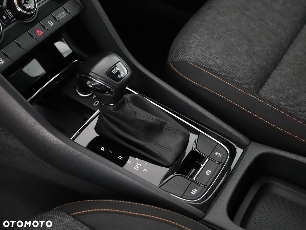 Skoda Karoq 2.0 TDI SCR 4x4 Ambition DSG - 22