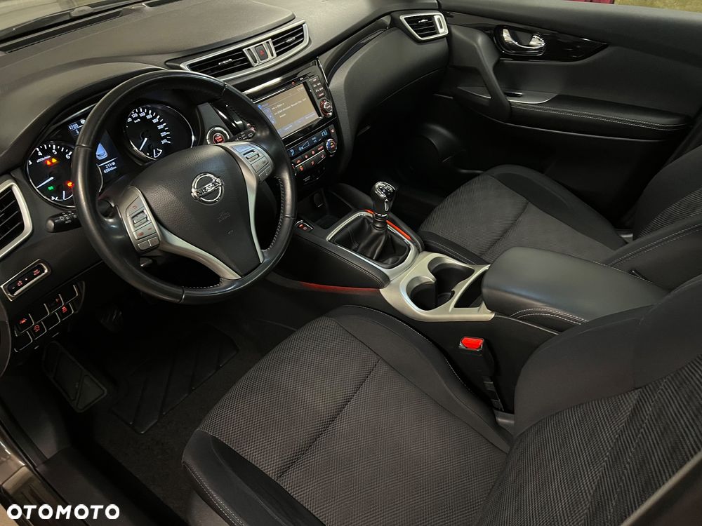Nissan Qashqai 1.2 DIG-T N-Connecta - 19