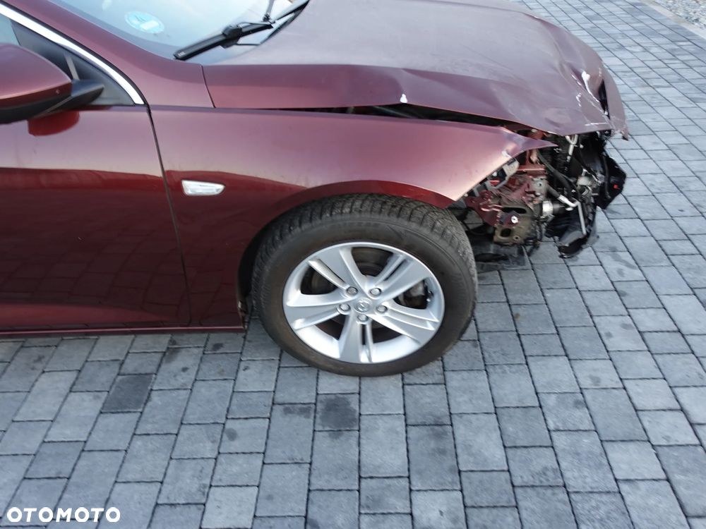 Opel Insignia 1.6 T Exclusive S&S - 10