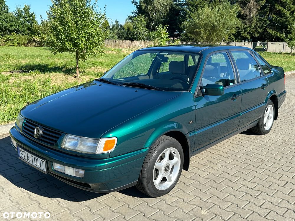 Volkswagen Passat - 3