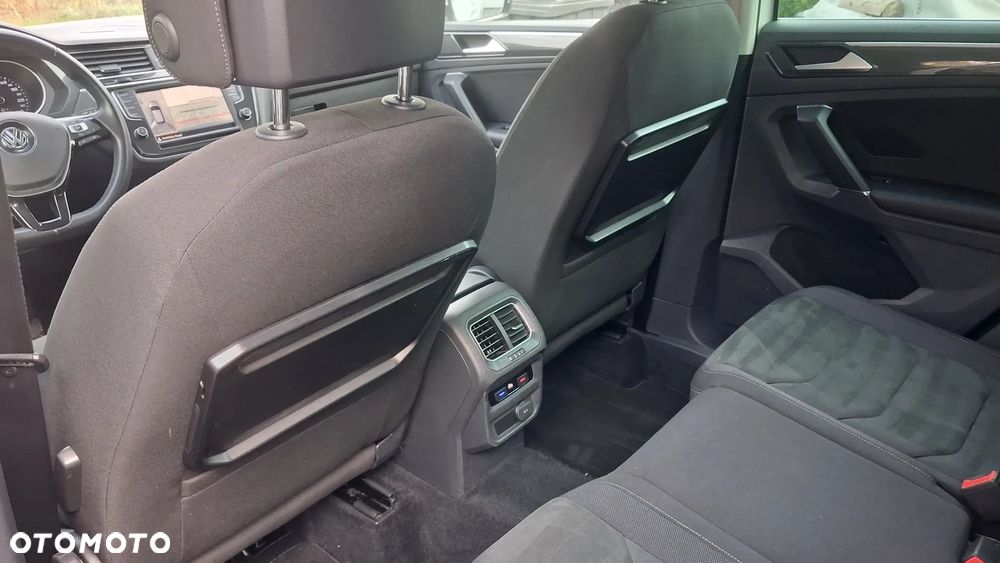 Volkswagen Tiguan - 20