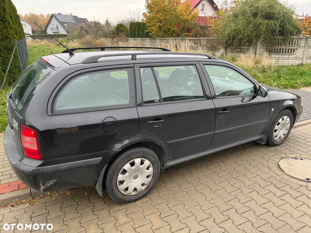 Skoda Octavia 1.9 TDI Tour Plus Ice+ - 6