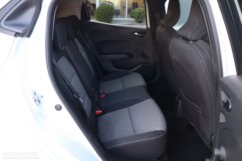 Renault Clio 1.0 TCe Limited Bi-Fuel - 19