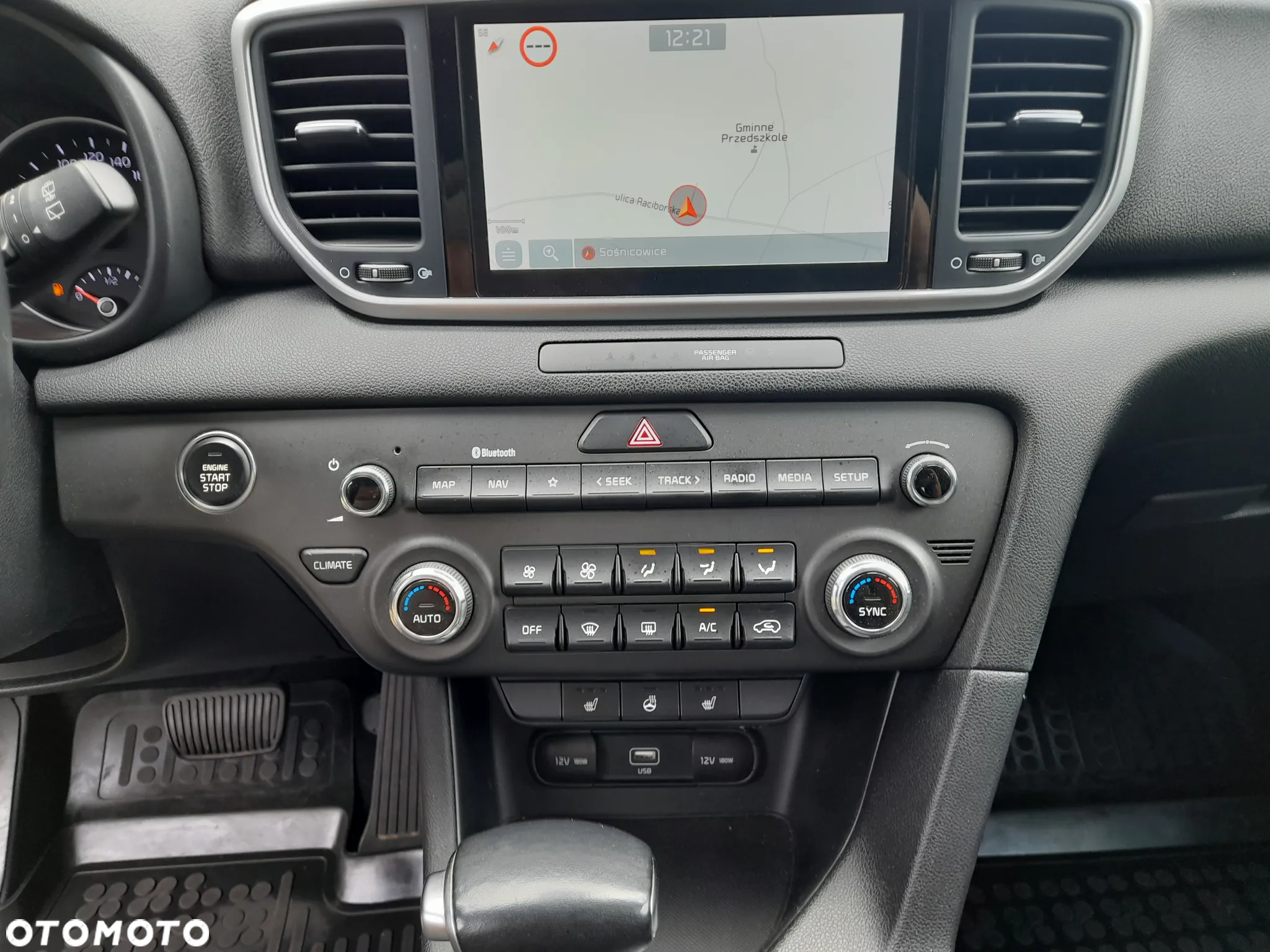Kia Sportage - 12