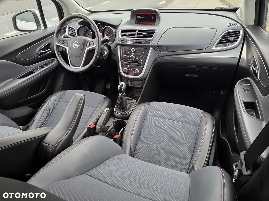 Opel Mokka 1.4 T Cosmo S&S - 24