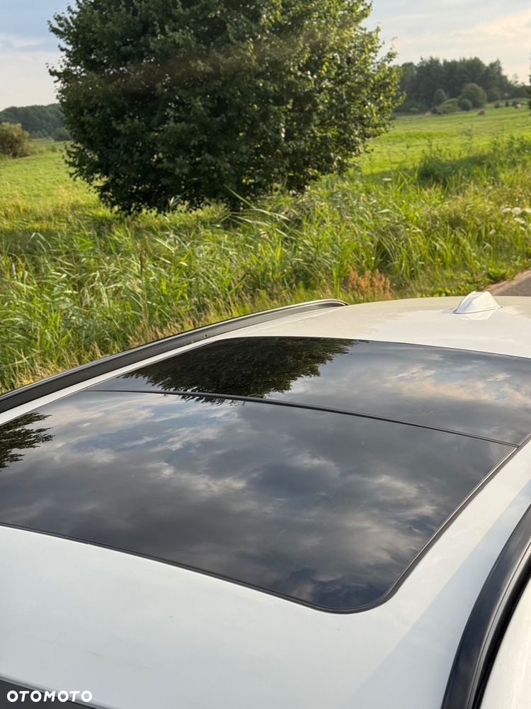 BMW Seria 3 318d MHEV M Sport - 16
