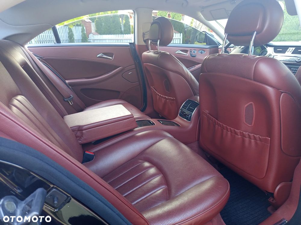 Mercedes-Benz CLS - 37