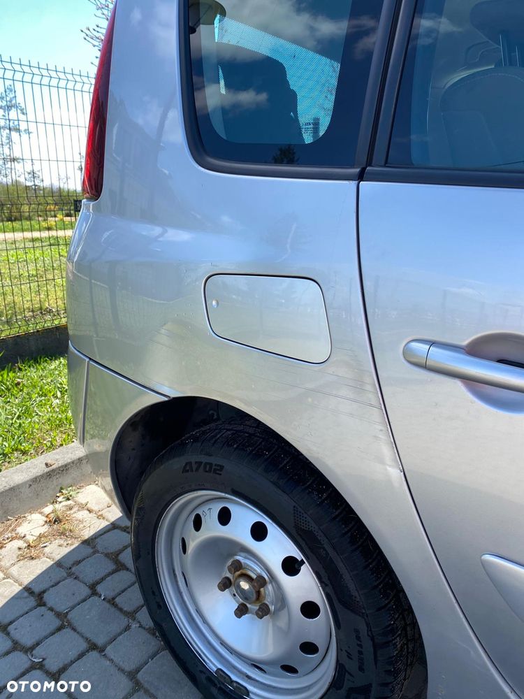 Renault Espace 2.0 dCi Impulsion - 7