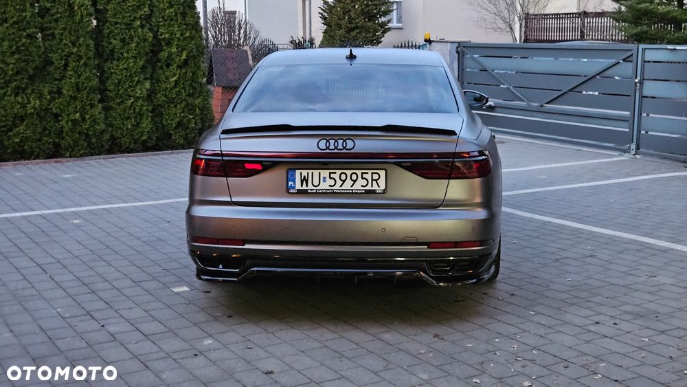 Audi A8 - 11
