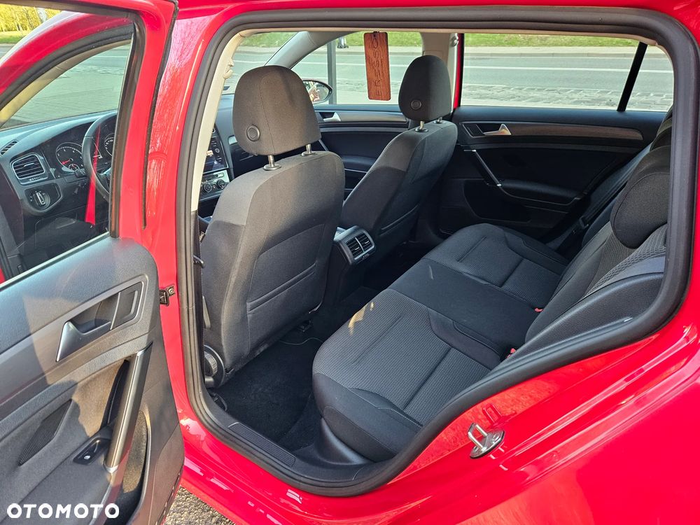 Volkswagen Golf 1.6 TDI SCR Trendline - 13