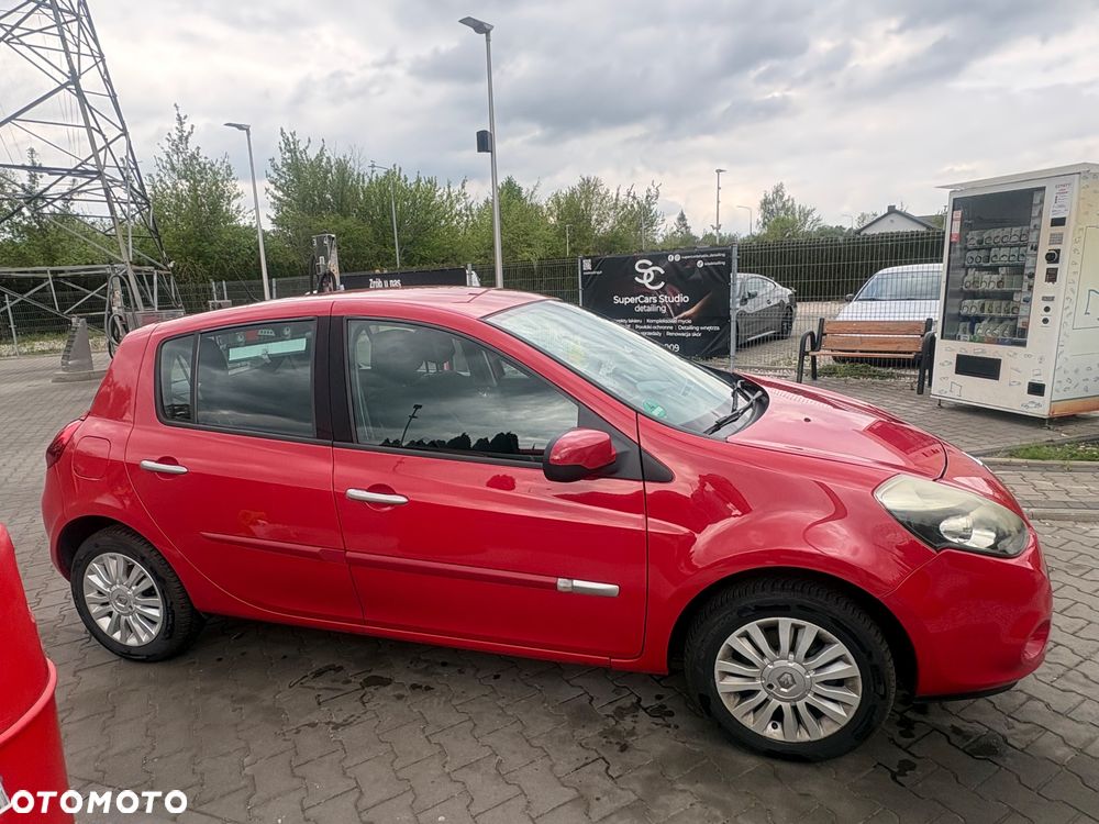 Renault Clio 1.2 16V 75 Dynamique - 3