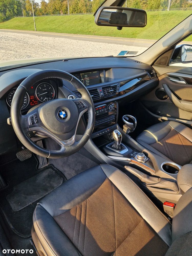 BMW X1 - 10