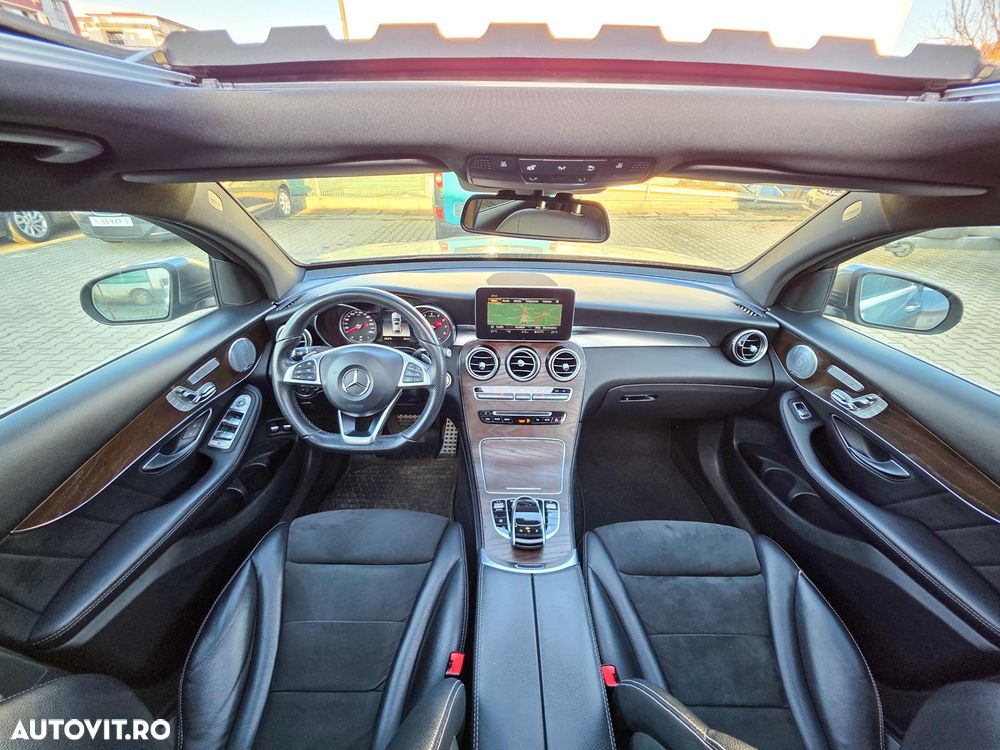 Mercedes-Benz GLC Coupe 300 4Matic 9G-TRONIC AMG Line - 5