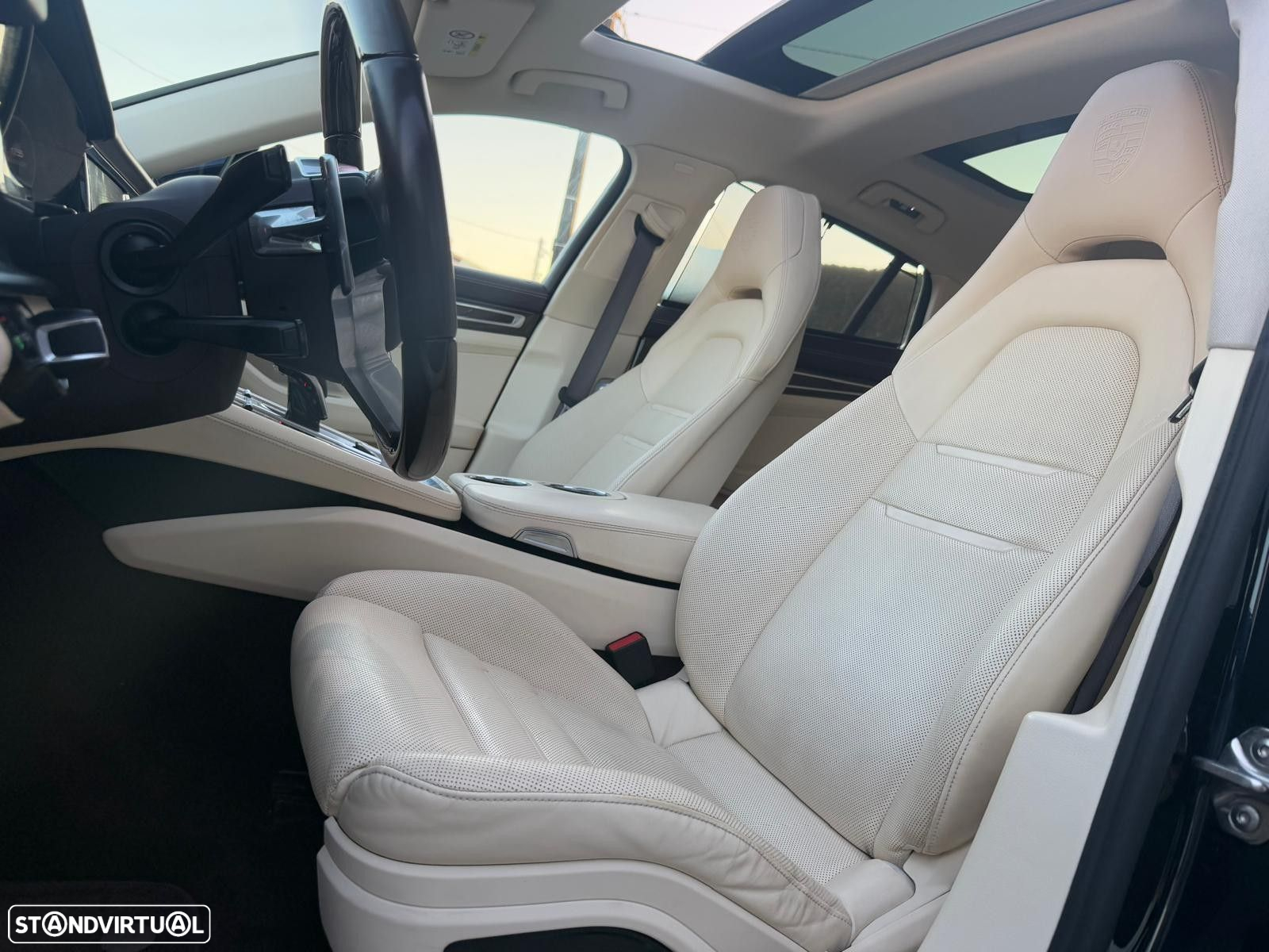 Porsche Panamera 4 E-Hybrid - 13