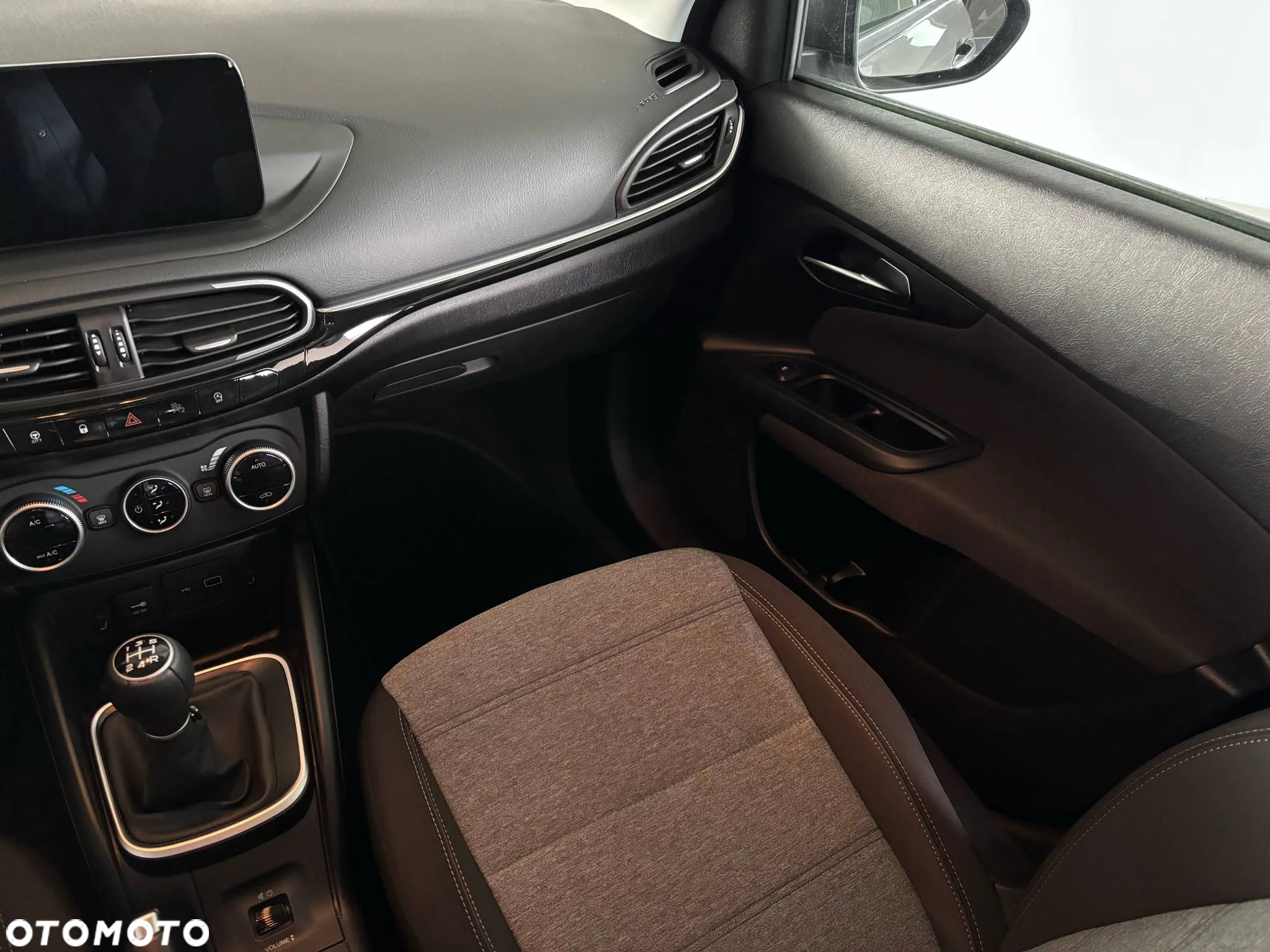 Fiat Tipo 1.0 T3 Cross - 19