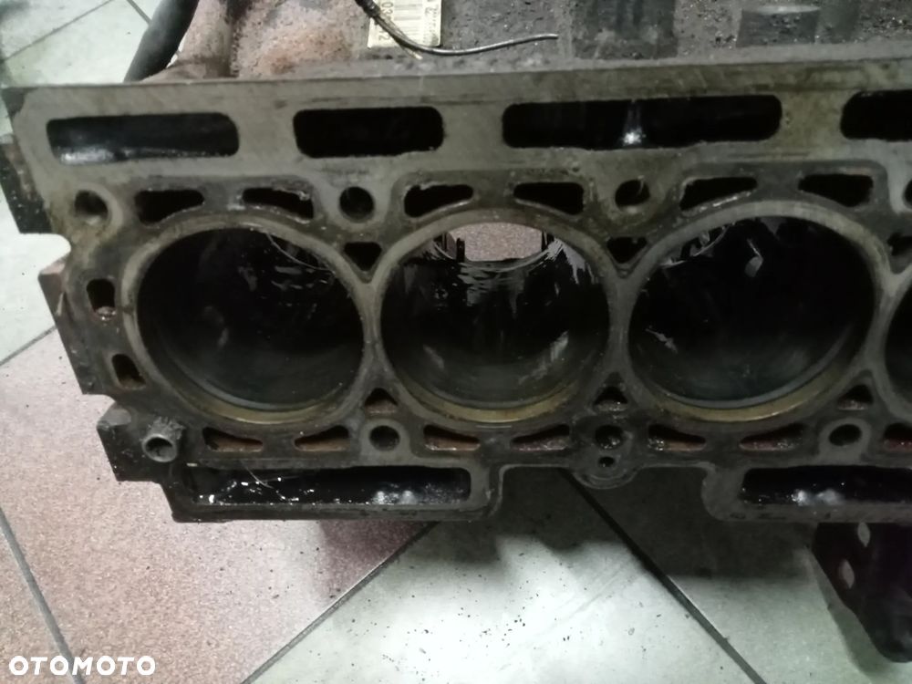 blok clio 1.2 tce d4fh784 - 2