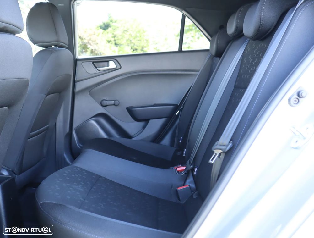 Hyundai i20 - 27