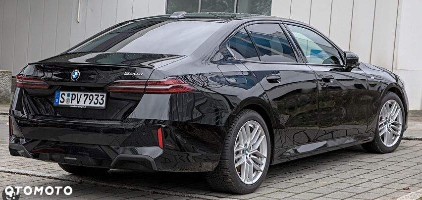 19 Zimowe ORYGINALNE BMW 5 G60 G61 933 Nowe - 14
