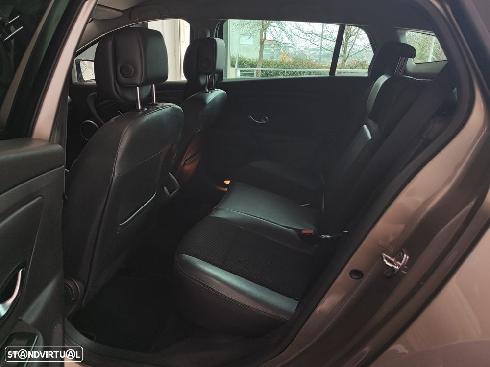 Renault Mégane Sport Tourer 1.4 TCE Dynamique S - 41