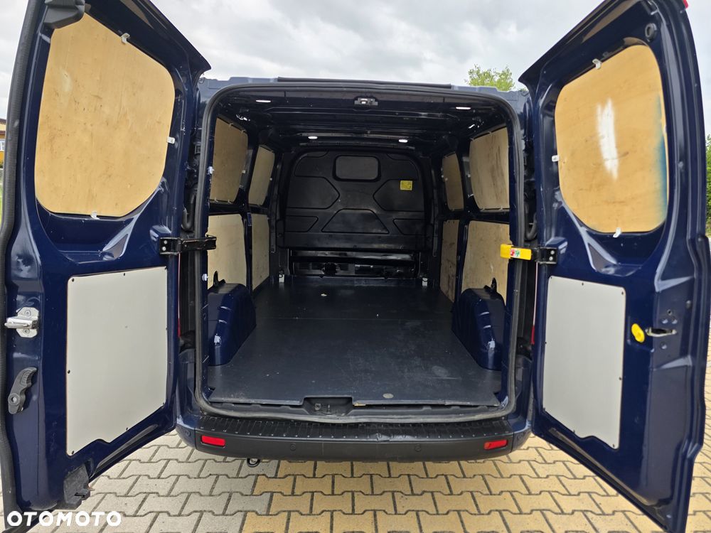 Ford Transit Custom - 12