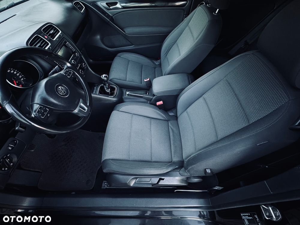 Volkswagen Golf VI 2.0 TDI Comfortline - 31