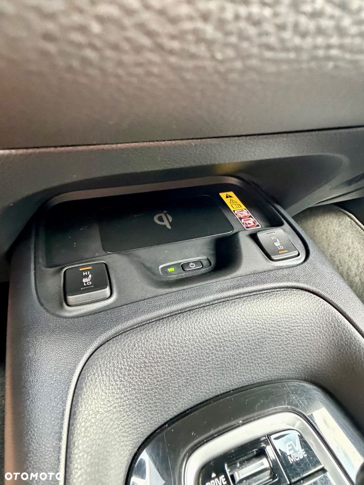 Toyota Corolla 1.8 Hybrid Comfort - 31
