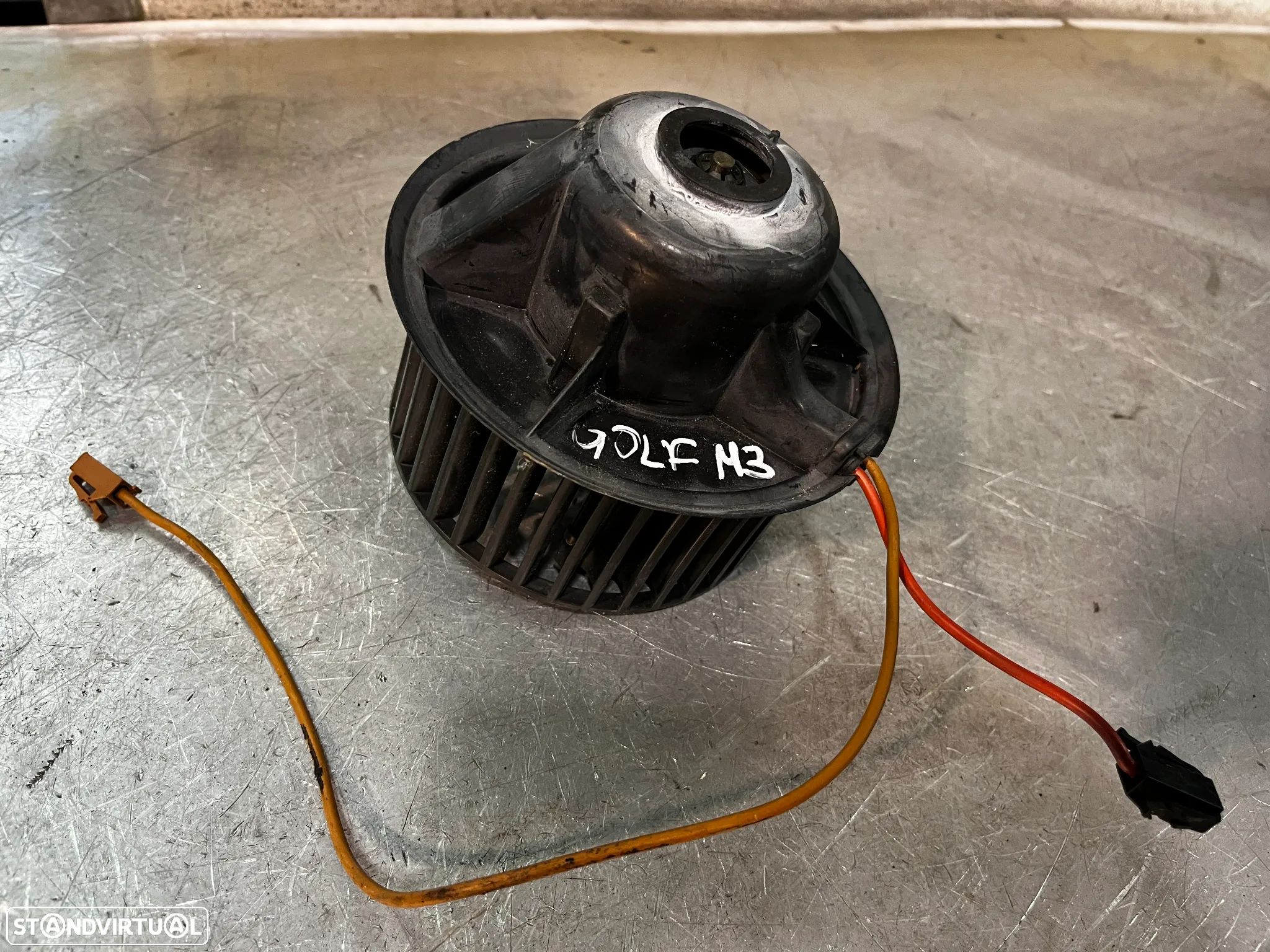 MOTOR DA SOFAGEM VOLKSWAGEN GOLF III 1H1819021 - 1