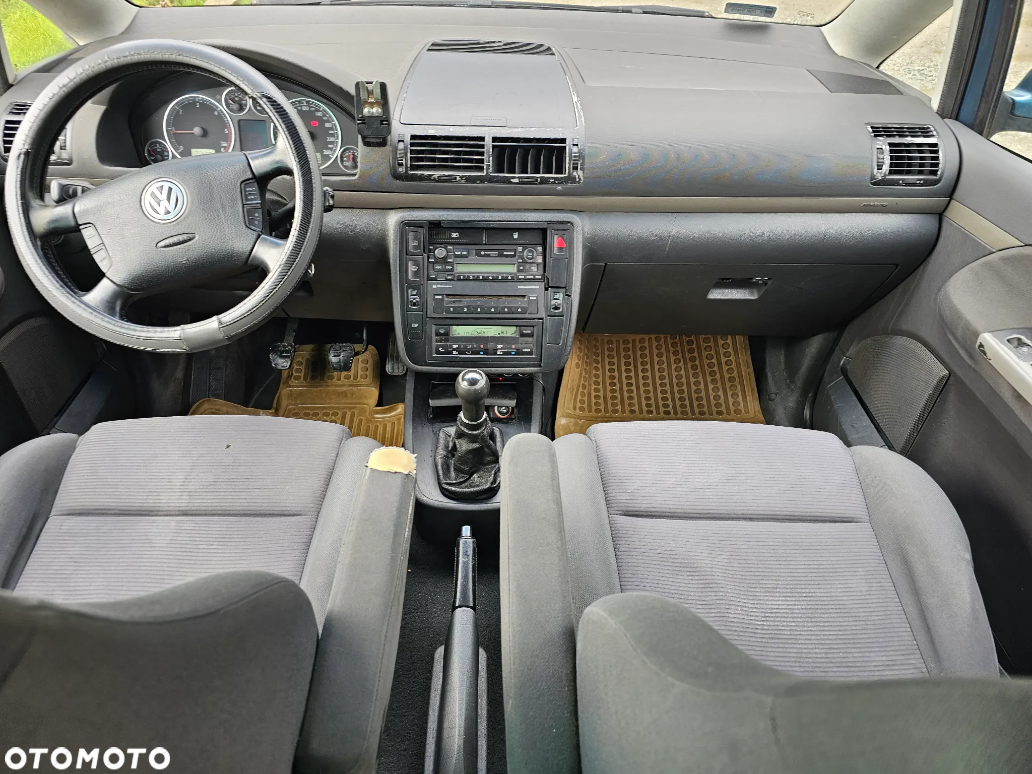 Volkswagen Sharan - 11