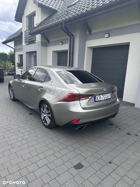 Lexus IS 200t / 300 Elegance - 3
