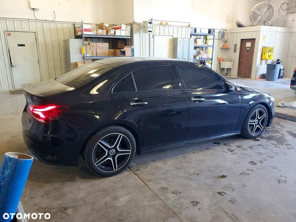 Mercedes-Benz A-Class 2020 photo 4