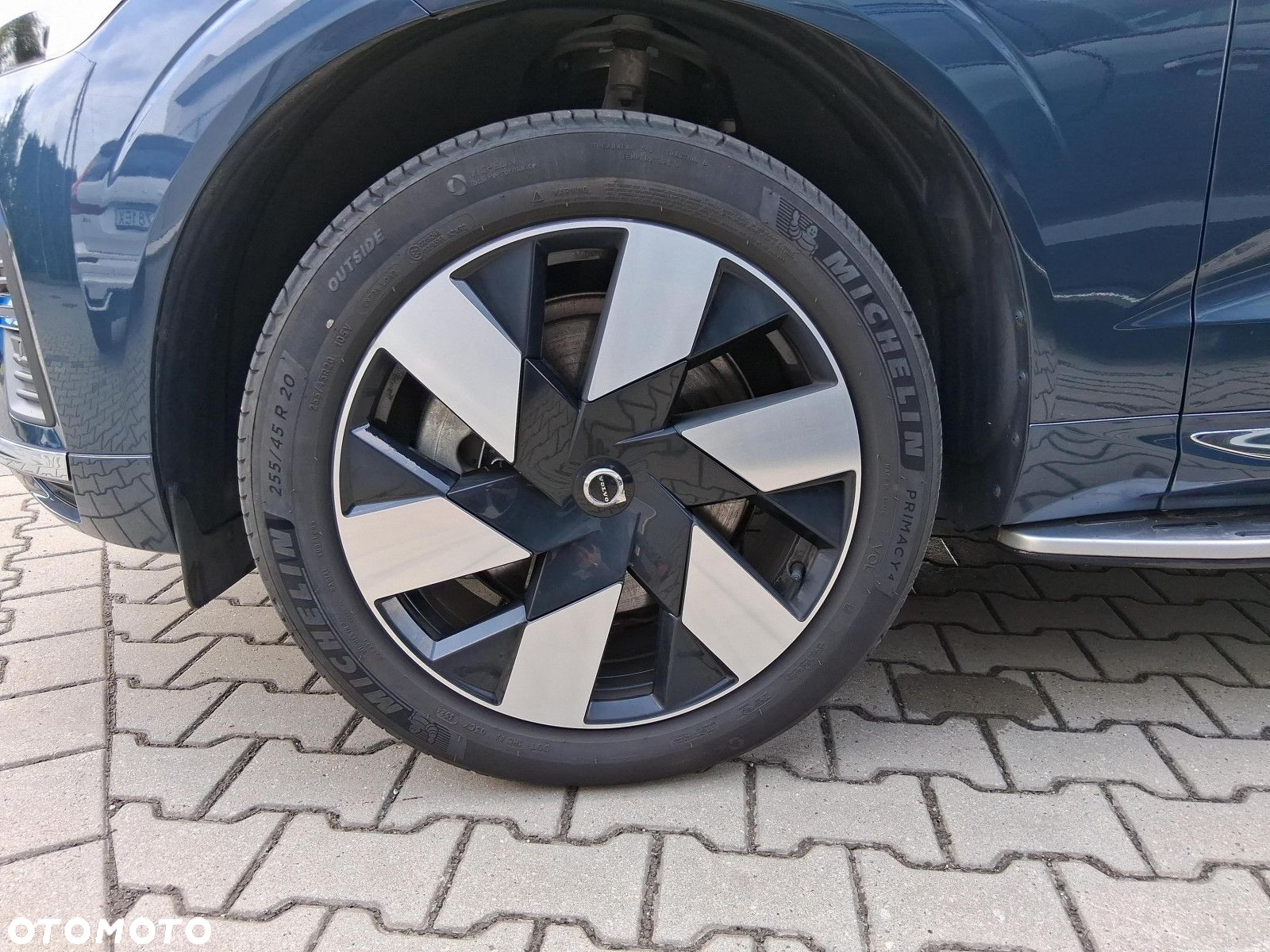 Volvo XC 60 - 25