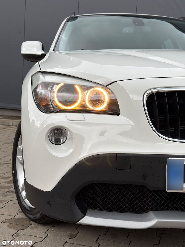 BMW X1 xDrive18d Sport Line - 37