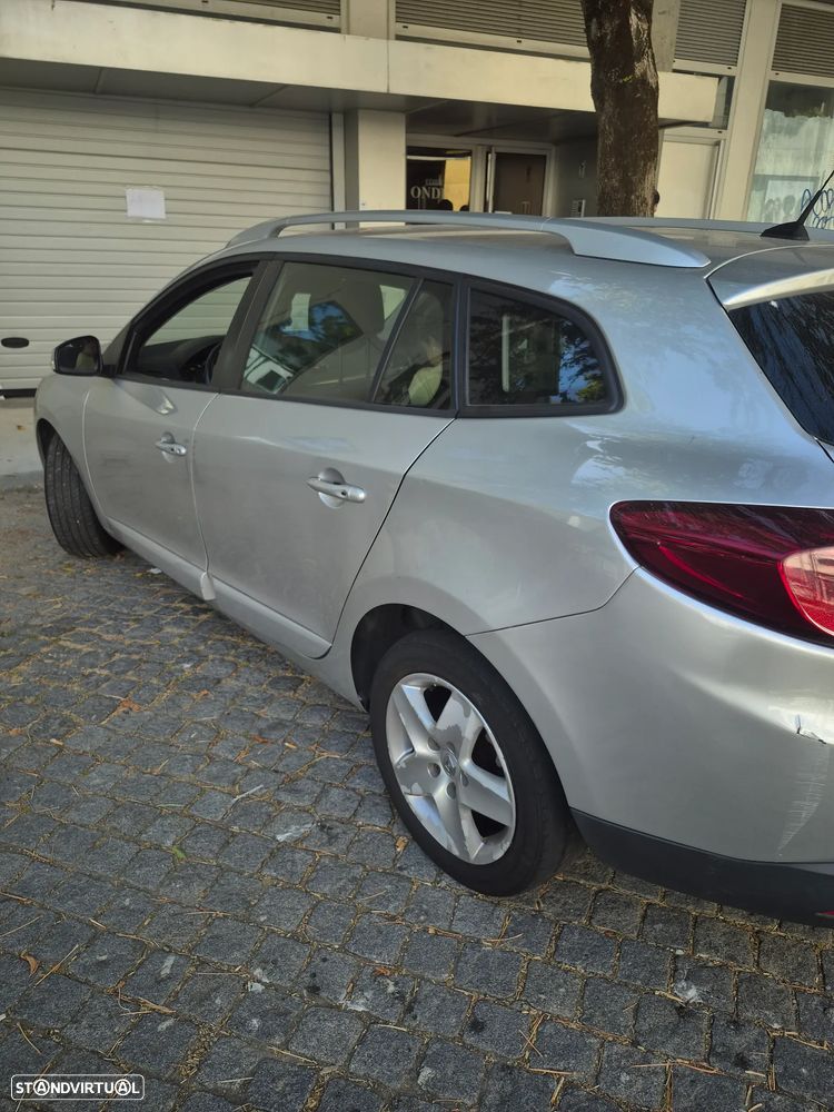 Renault Mégane Sport Tourer 1.5 dCi Dynamique S - 7