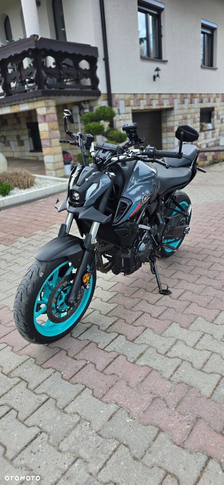 Yamaha MT - 5