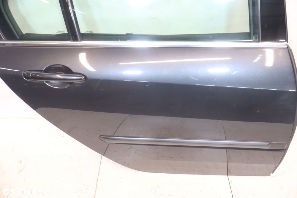 DRZWI PRAWY TYŁ RENAULT LAGUNA III TEB66 - 4