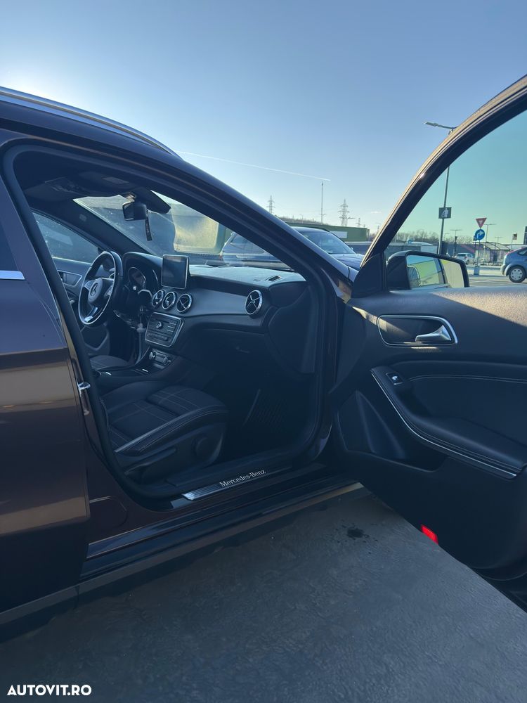 Mercedes-Benz Gla 2015 photo 2