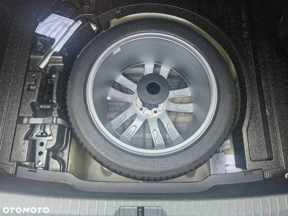 Volkswagen Passat 1.8 TSI BMT Highline - 29