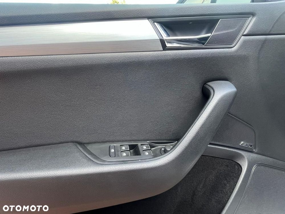 Skoda Superb 2.0 TSI 4x4 DSG Style - 31