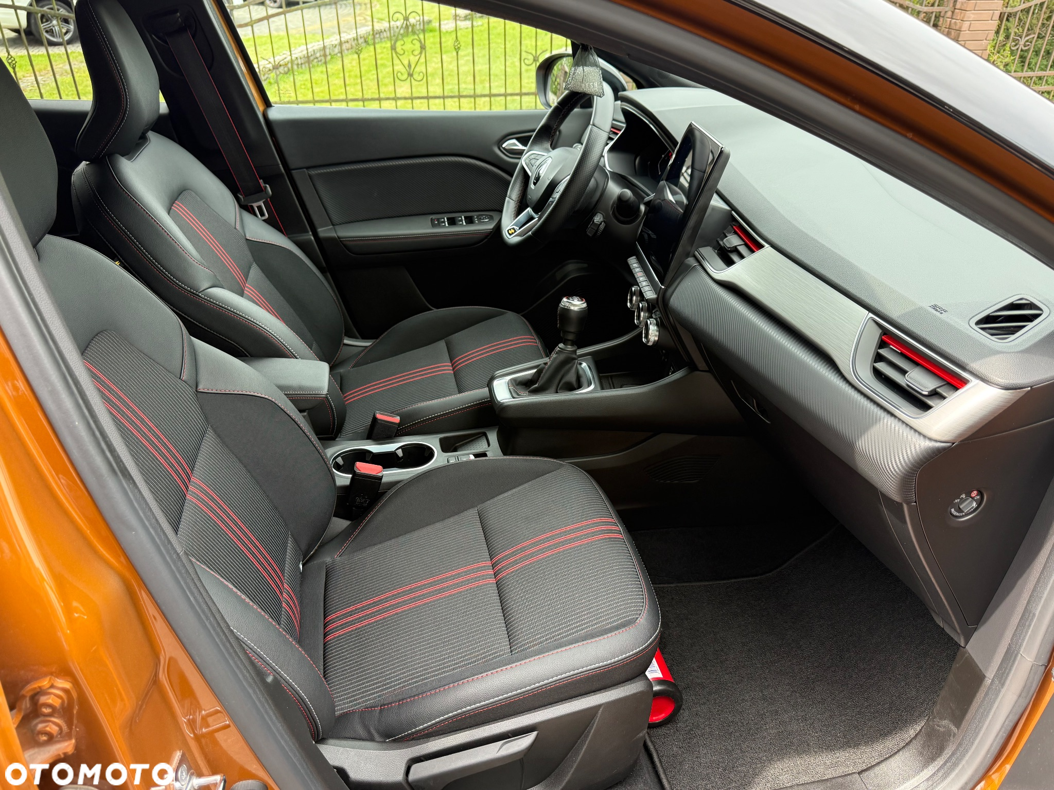 Renault Captur TCe Mild Hybrid 140 GPF EQUILIBRE - 21