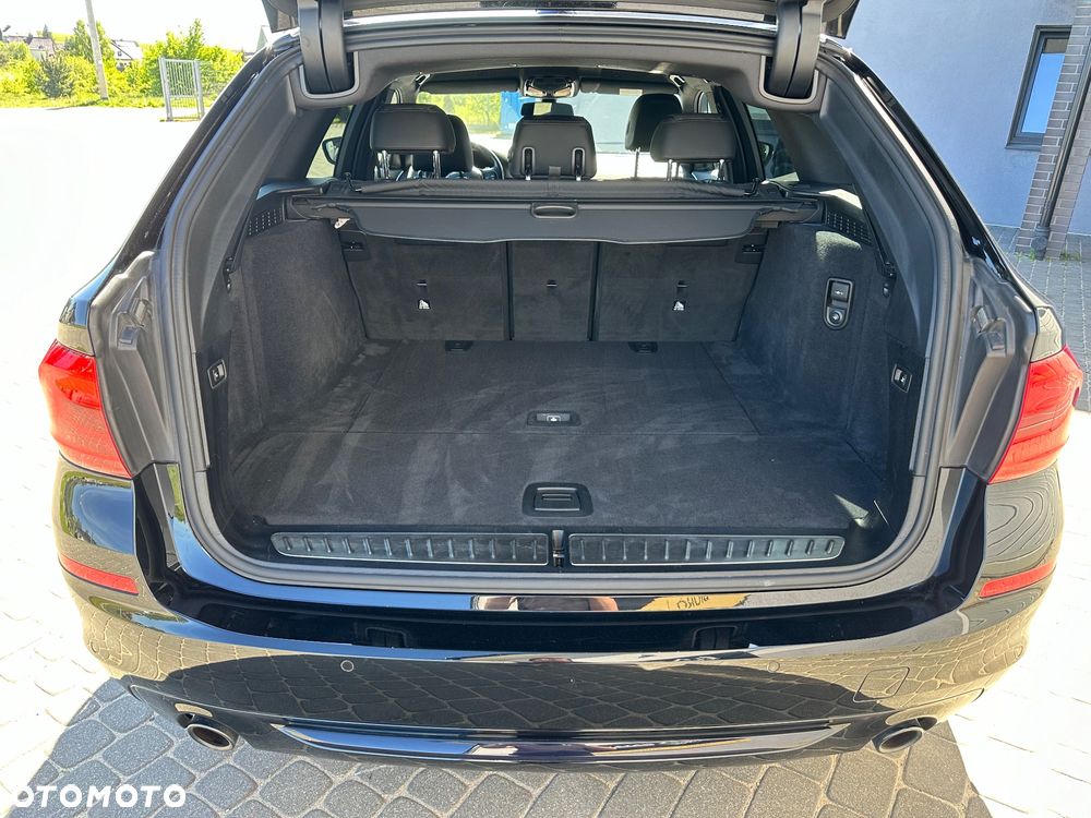 BMW Seria 5 520d Sport Line sport - 17