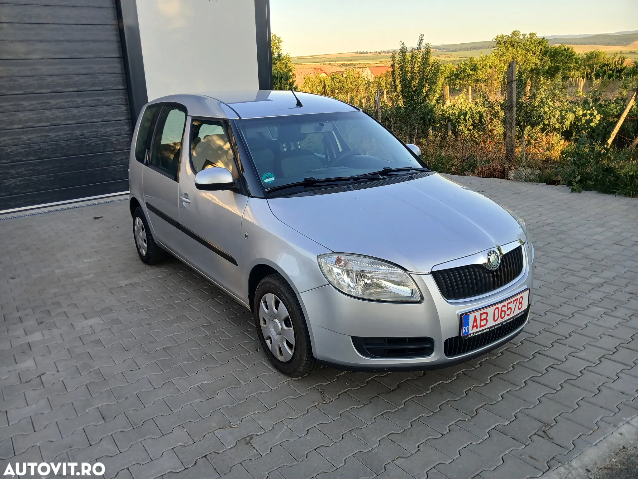 Skoda Roomster 1.4 16V Comfort - 14