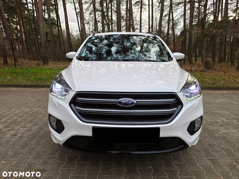 Ford Kuga 2.0 TDCi 4x4 ST-Line - 31