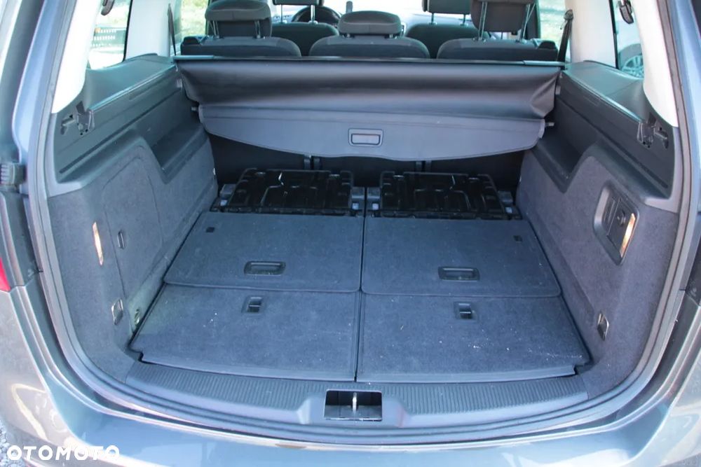 Volkswagen Sharan 2.0 TDI BlueMotion Technology Life - 17
