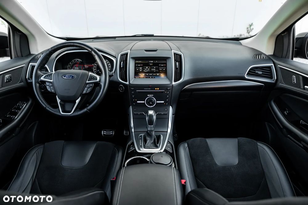 Ford Edge 2.0 TDCi Bi-Turbo 4x4 Sport - 26