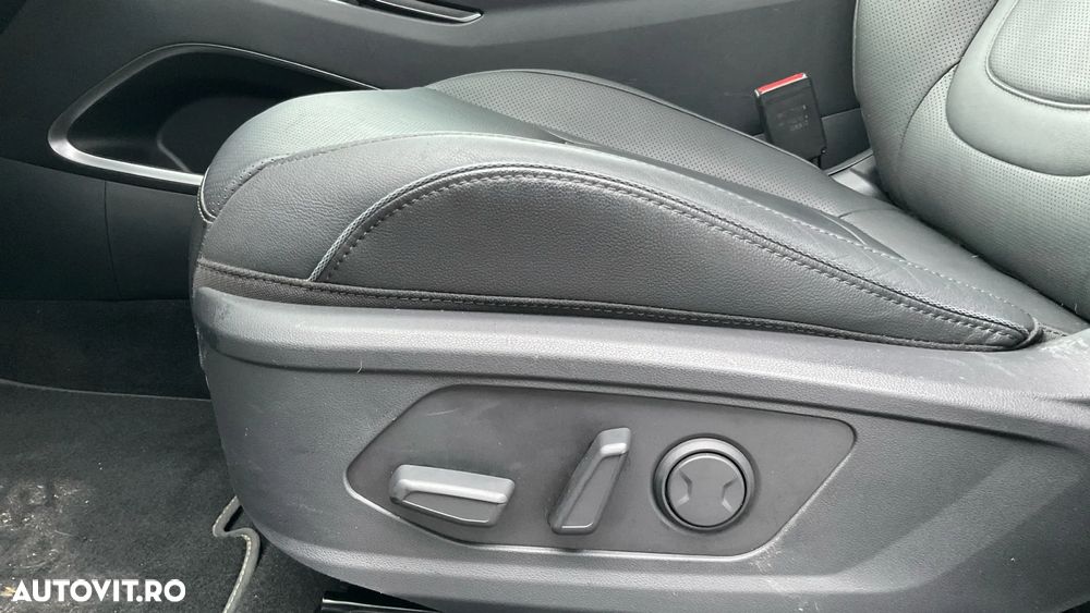 Hyundai Tucson PHEV 1.6 l 265 CP 4WD 6AT Luxury - 33