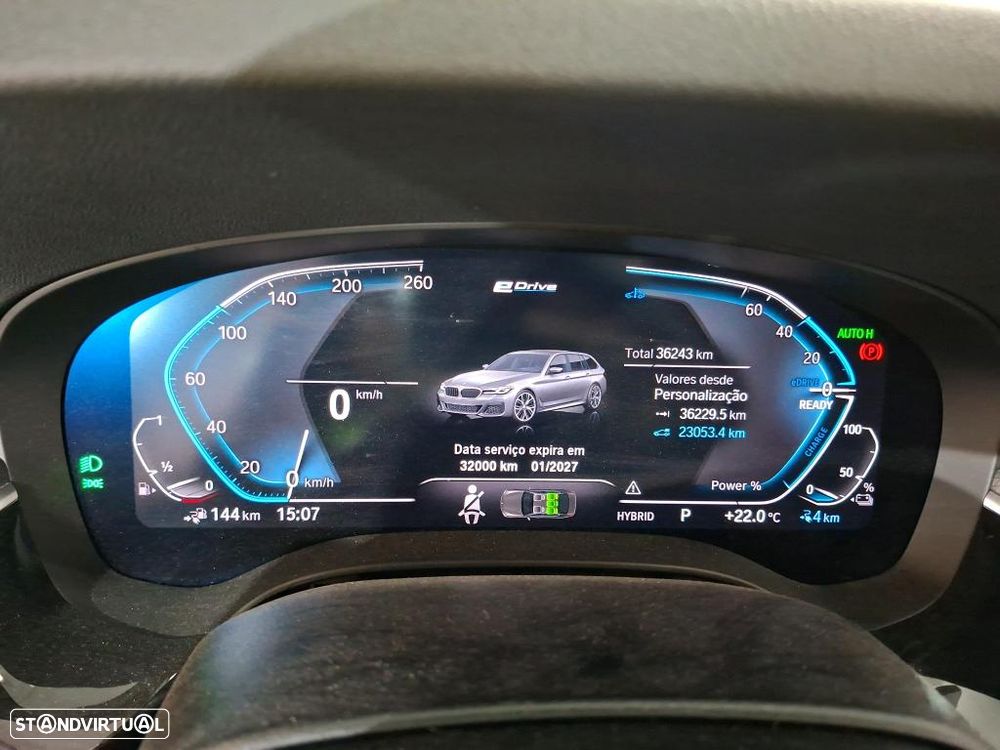 BMW 520 e Pack M - 6
