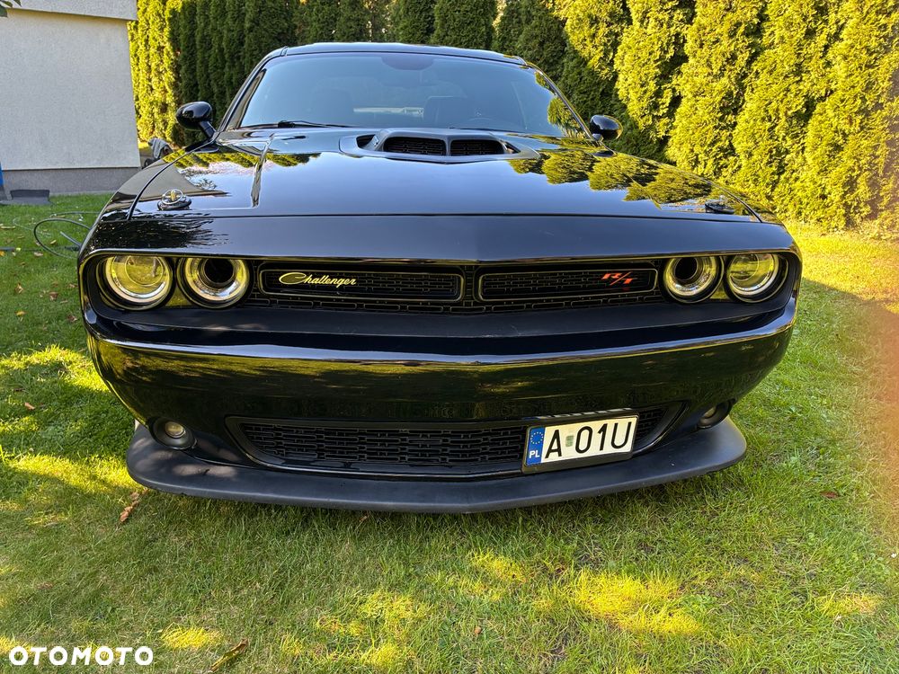 Dodge Challenger 5.7 R/T Shaker - 2