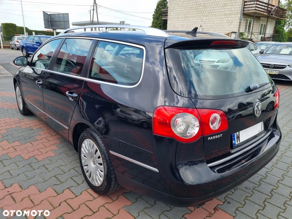 Volkswagen Passat 1.6 TDI DPF BlueMot Comfortline - 5