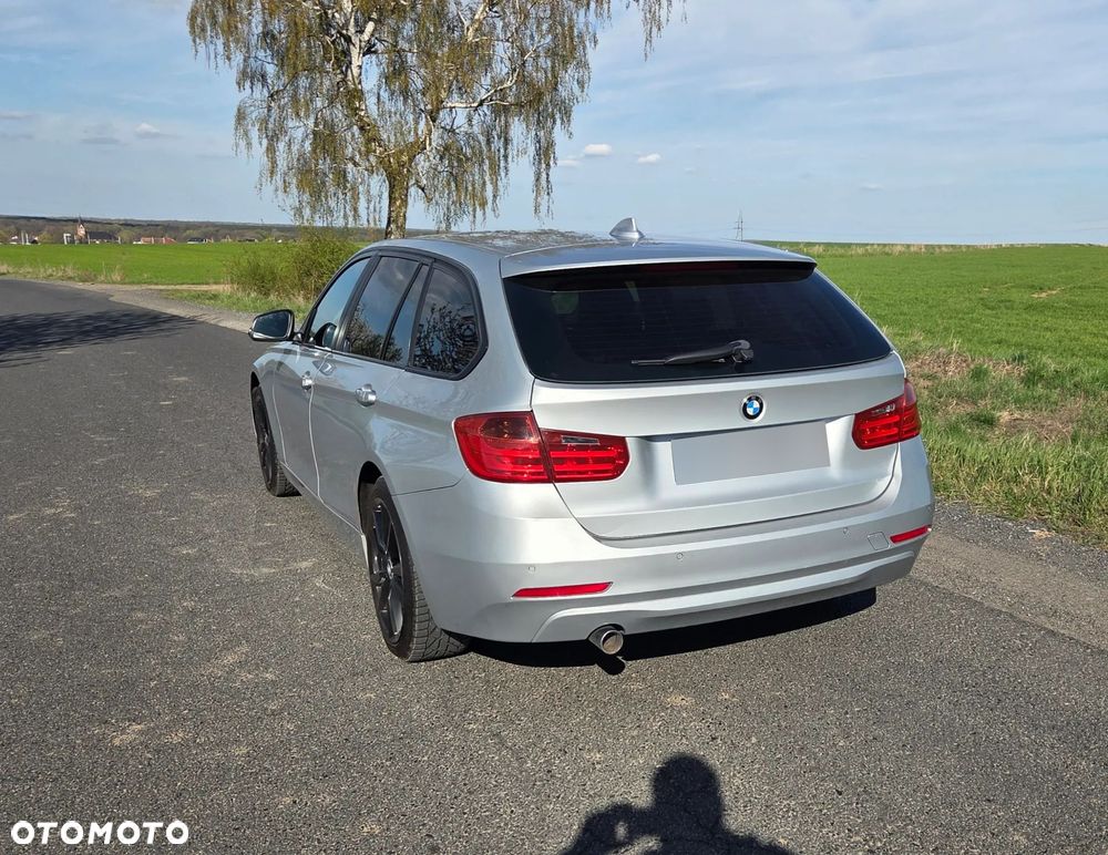 BMW Seria 3 320d DPF Edition Fleet Sport - 6