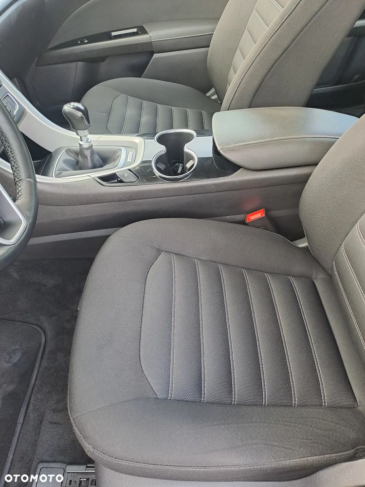 Ford Mondeo 1.5 EcoBoost Ambiente - 31